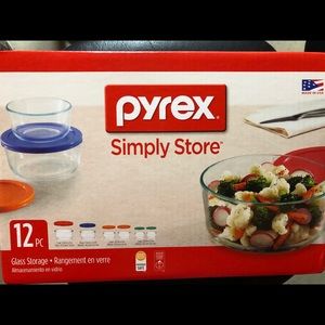 12 Piece Pyrex Glass Storage